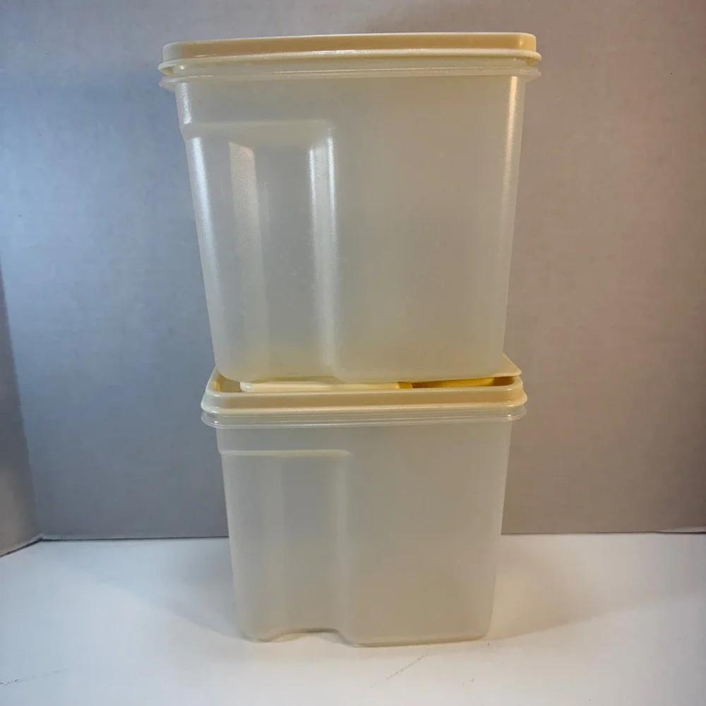 Rubbermaid Cereal Keeper Set Of 2 Almond Clear Vintage 4 Cup Flip‎ Top Lid